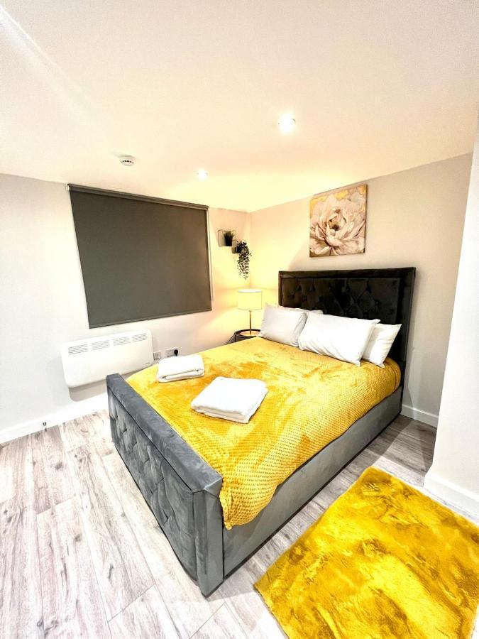 Golden Residences - Oakway Feltham Eksteriør bilde