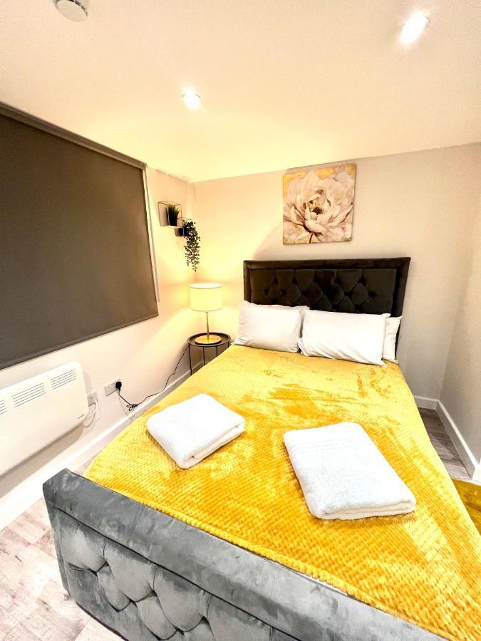 Golden Residences - Oakway Feltham Eksteriør bilde